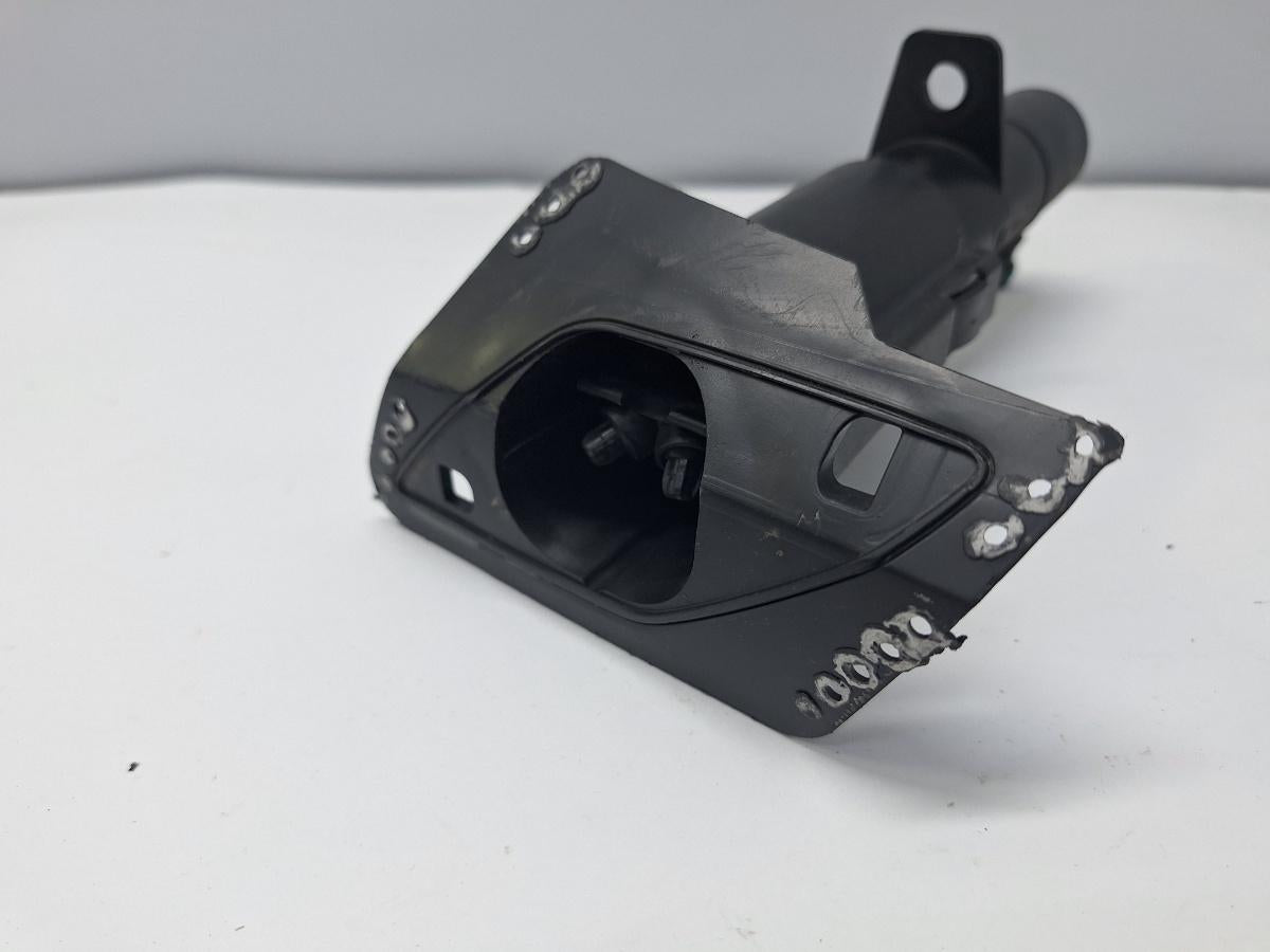 Duze spalator faruri stanga fata VOLKSWAGEN GOLF VI 5K1 2008 - 2013 2.0 TDI CBDC, CLCA 5K0955978A