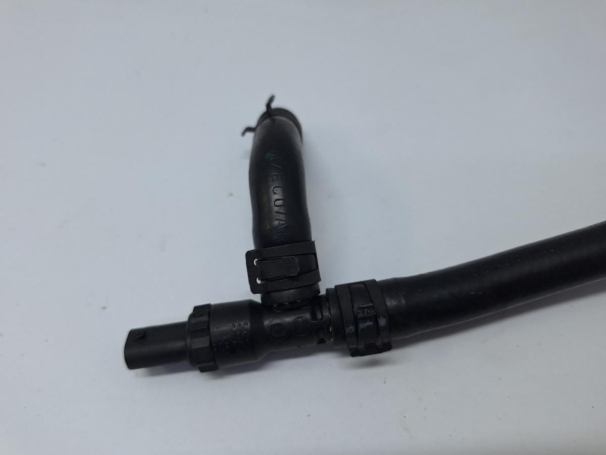 Furtun apa VOLKSWAGEN PASSAT Variant 3G5 2014 -> 2.0 TDI CRLB, DBGA, DFGA 5Q0130307J