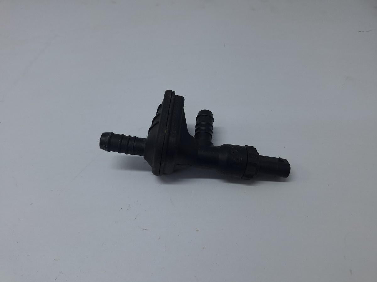Senzor temperatura combustibil VOLKSWAGEN PASSAT Variant 3C5 2005 - 2011, VOLKSWAGEN TOURAN 1T3 2010 - 2015 2.0 TDI CFHC VAG 03L919824C