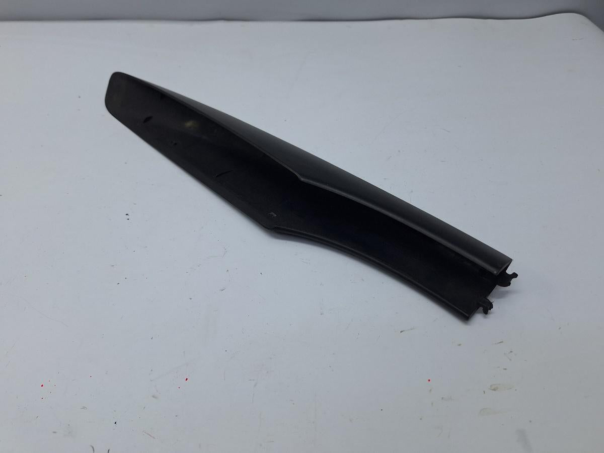 Capac sine bara acoperis dreapta fata VOLKSWAGEN GOLF V Variant 1K5 2007 - 2009 1.9 TDI BLS, BXE, VOLKSWAGEN GOLF VI Variant AJ5 2009 - 2013 VAG 1K9860146