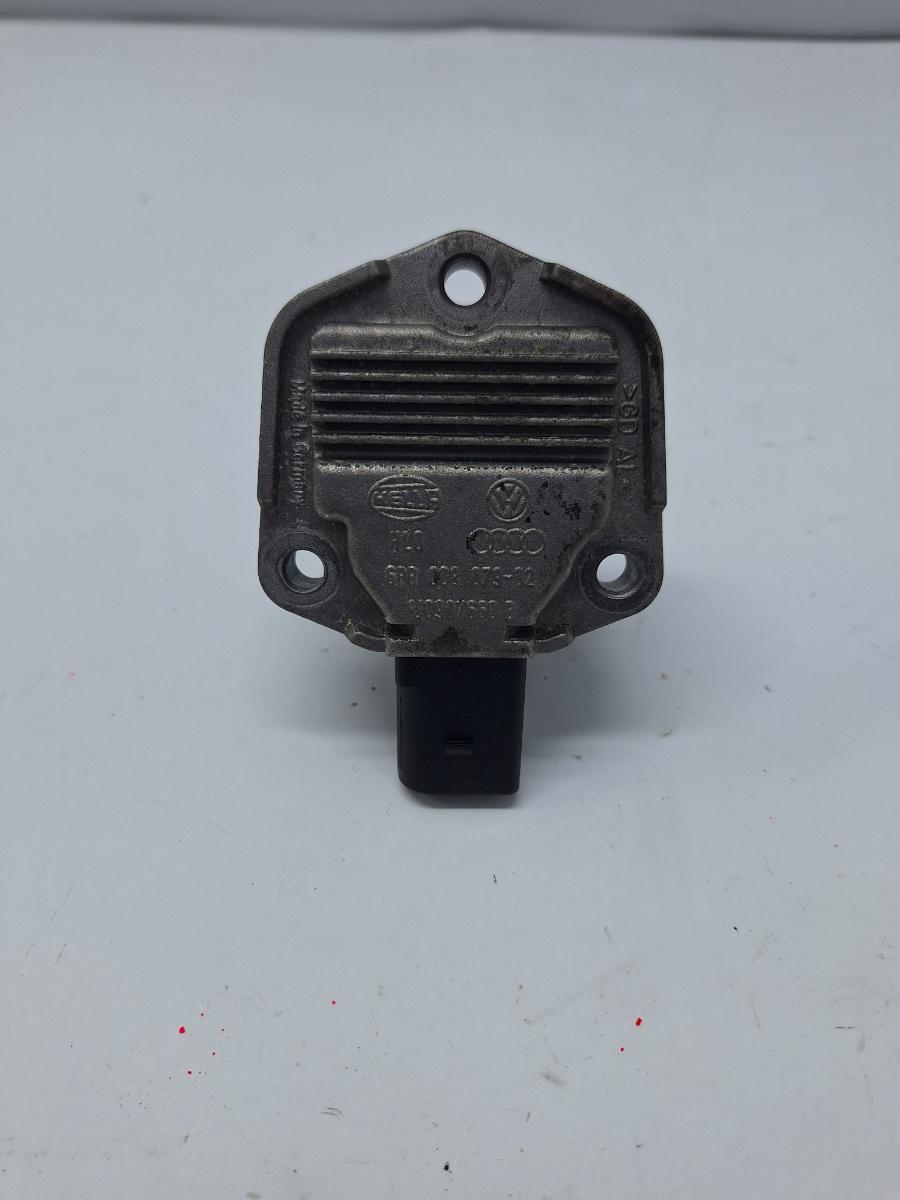 Senzor nivel ulei SKODA OCTAVIA 1Z3 2004 - 2013 1.9 TDI BJB, BKC, BLS, BXE HELLA 6PR00807902 1J0907660B