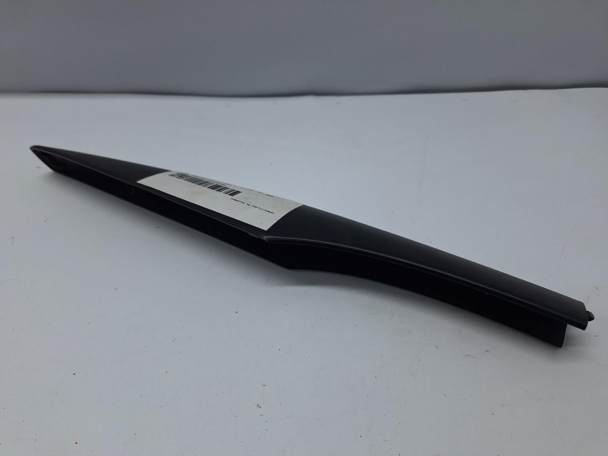 Capac sine bara acoperis stanga fata VOLKSWAGEN PASSAT Variant 3C5 2005 - 2011 2.0 TDI CBDC VAG 3C9860145