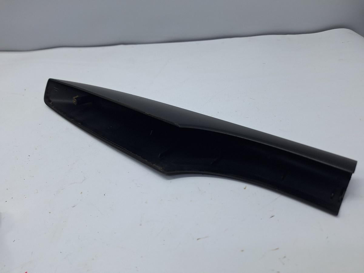 Capac sine bara acoperis stanga spate VOLKSWAGEN PASSAT Variant 3C5 2005 - 2011 1.9 TDI BKC, BLS, BXE 3C9860149
