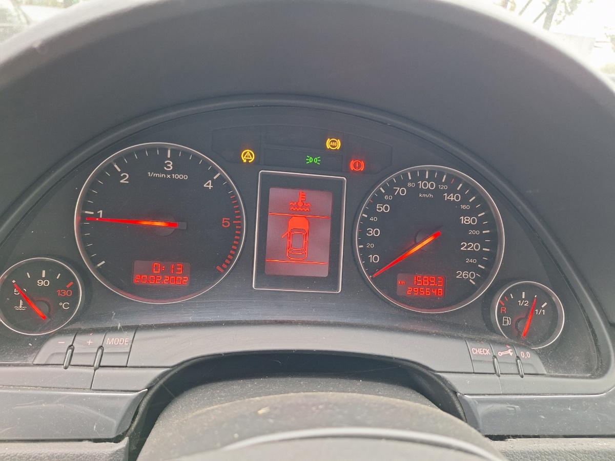 Motor complet cu anexe 1.9 TDI AVB AUDI A4 II 8E2, B6 2000 - 2005