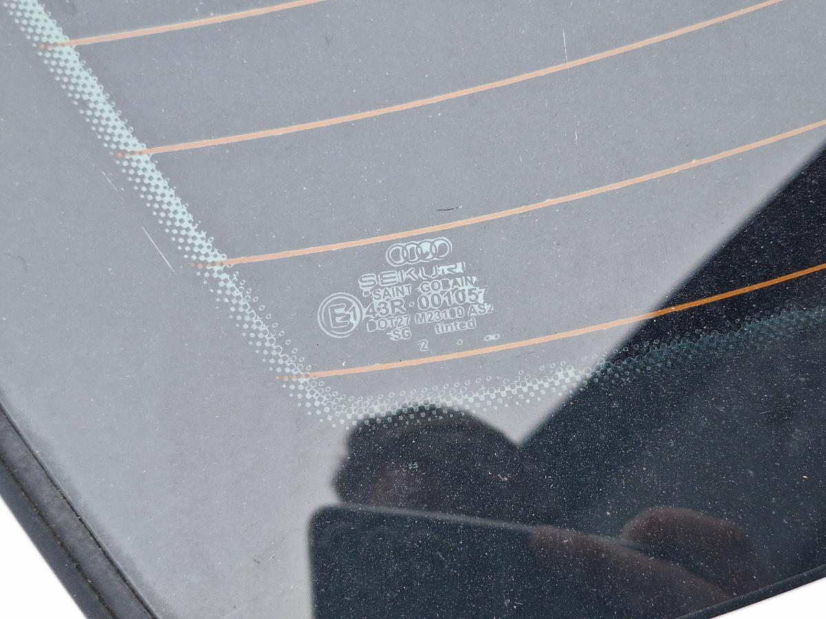 Geam luneta spate AUDI A4 II 8E2, B6 2000 - 2005 1.9 TDI AVB 8E5845501N