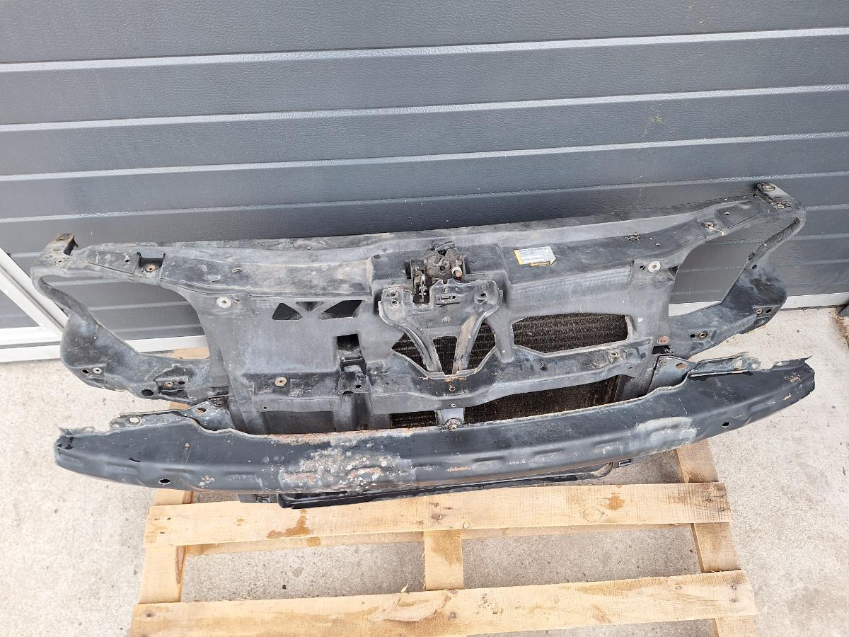 Trager calandru complet -fara AC VOLKSWAGEN GOLF IV 1J1 1997 - 2007 1.4 16V AHW, AKQ, APE, AXP, BCA 1J0805588S