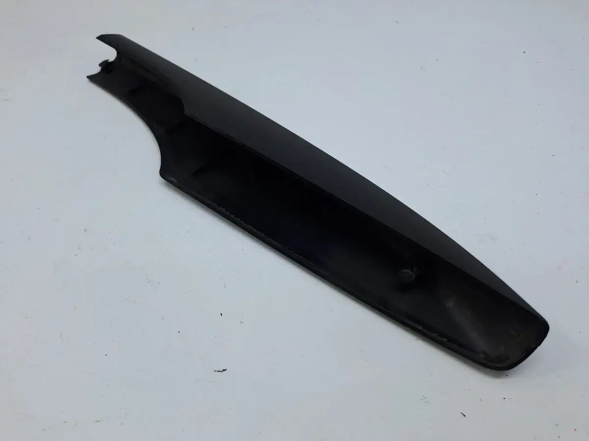 Capac sine bara acoperis dreapta spate VOLKSWAGEN PASSAT Variant 3C5 2005 - 2011 2.0 TDI 16V BKP, CBAB 3C9860150A