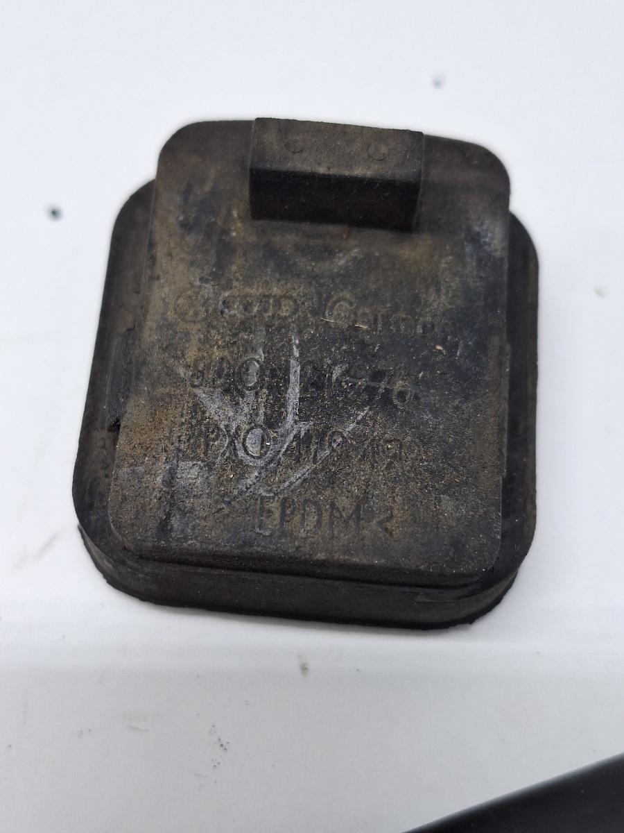 Suport radiator VOLKSWAGEN PASSAT Variant 3B6 2000 - 2005 1.9 TDI AVF, AWX 8D0121276