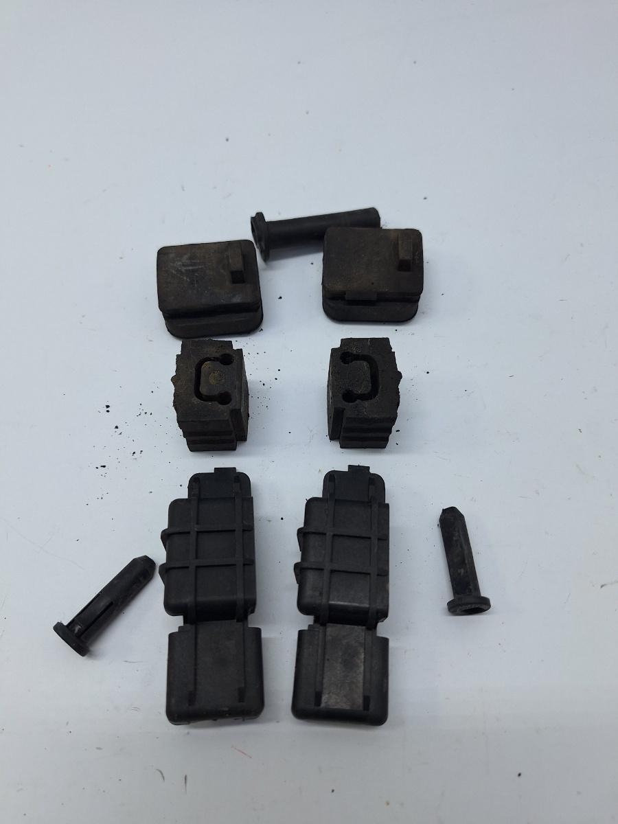 Suport radiator VOLKSWAGEN PASSAT Variant 3B6 2000 - 2005 1.9 TDI AVF, AWX 8D0121276