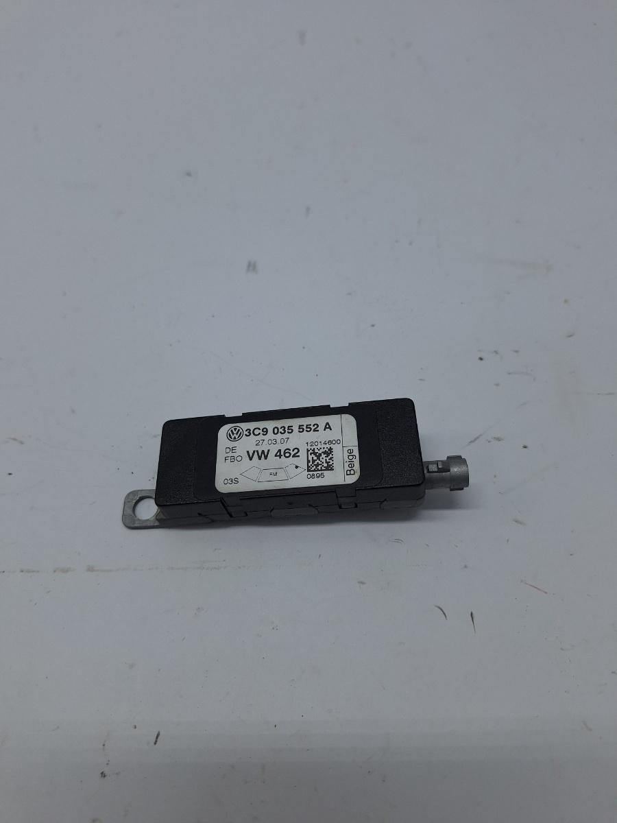 Antena GPS VOLKSWAGEN PASSAT Variant 3C5 2005 - 2011 2.0 TDI CBDC 3C9035552A
