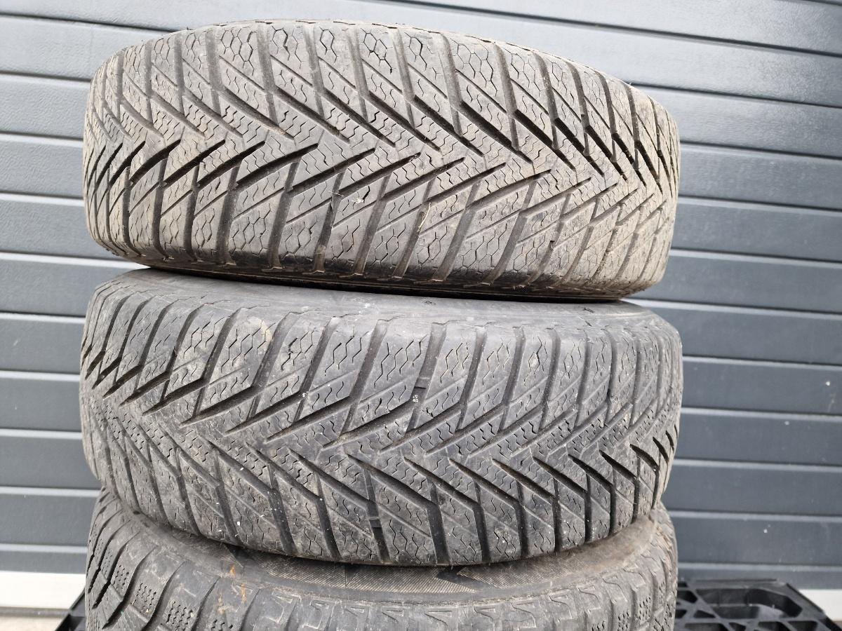 Jante de otel cu anvelope iarna NORDEX M+S 165 / 70 R13 DACIA SOLENZA B41_ 2003 - 2009
