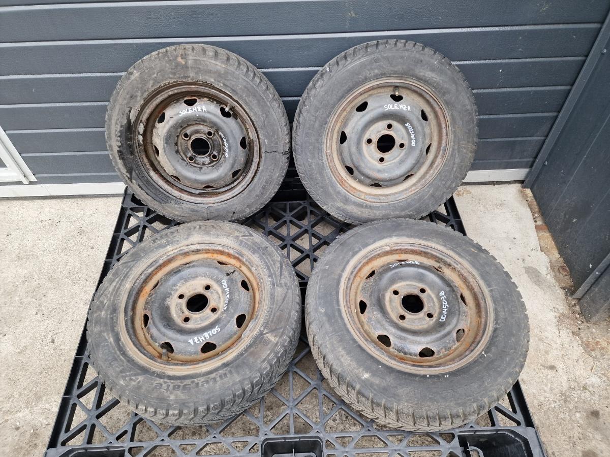Jante de otel cu anvelope iarna NORDEX M+S 165 / 70 R13 DACIA SOLENZA B41_ 2003 - 2009
