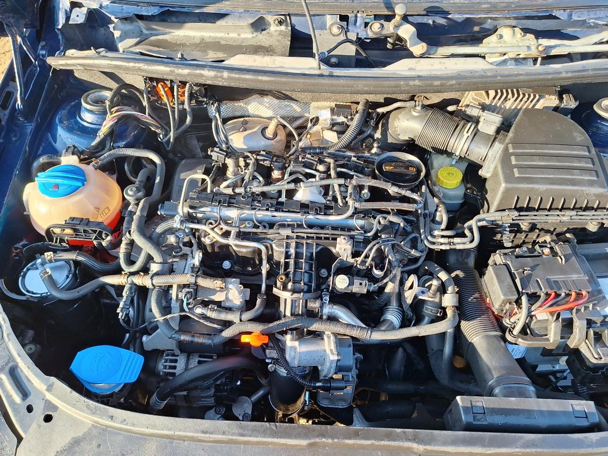 Motor 1.6 TDI CAYB CAY CAYE CAYD SKODA FABIA Combi 545 2010 - 2014 cu termostat exterior