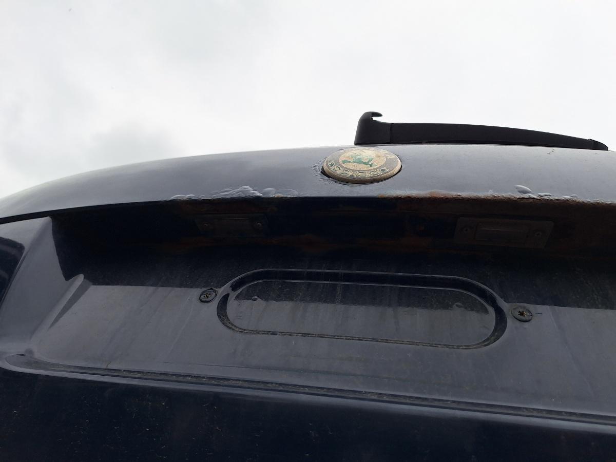 Maner portbagaj hayon SKODA FABIA Combi 545 2007 - 2014 1.6 TDI CAYB 5J0827566E