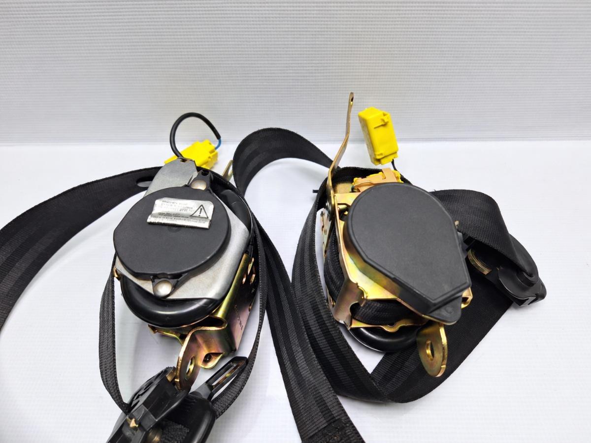 Set centuri de siguranta VOLKSWAGEN POLO 9N_ 2001 - 2012 1.4 16V AUA, BBY, BKY 6Q4857706G