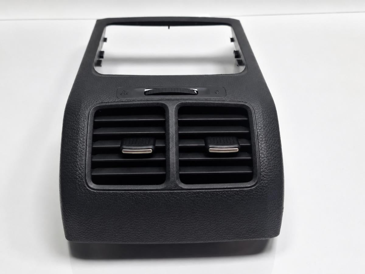 Grila de ventilatie spate VOLKSWAGEN GOLF VI 5K1 2008 - 2013, VOLKSWAGEN GOLF VI 5K1_ 2008 - 2012 1.6 TDi BlueMotion CAYC 1K0819203