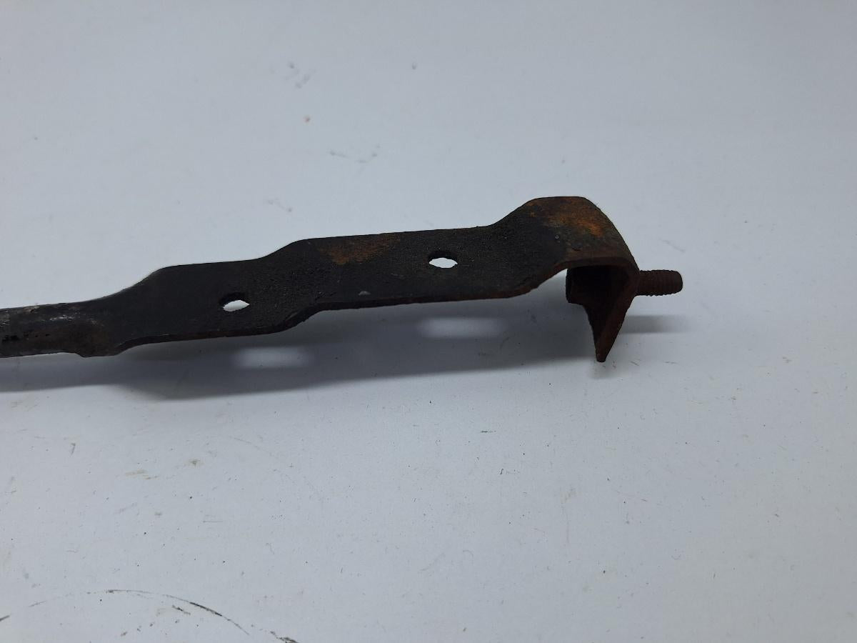 Suport tija broasca capota motor VOLKSWAGEN PASSAT Variant 3B6 2000 - 2005 1.9 TDI AVF, AWX 3B0805489F