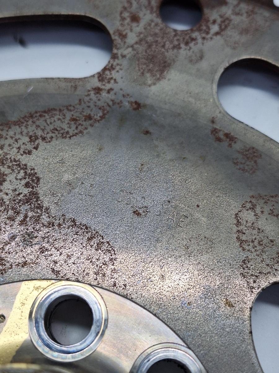 Volanta AUDI A6 IV Avant 4G5, C7, 4GD 2011 - 2018 2.0 TDI CSUD, DDCB 06H105323AE 06H105323AE