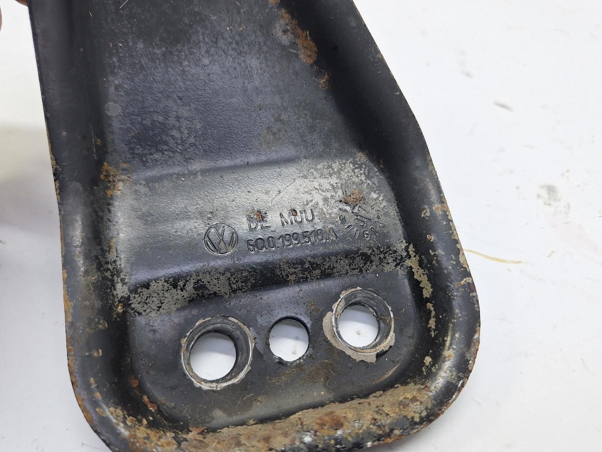 Cadru suport dreapta SKODA FABIA Combi 545 2007 - 2014 1.4 TDI BMS, BNV VAG 6Q0199518A