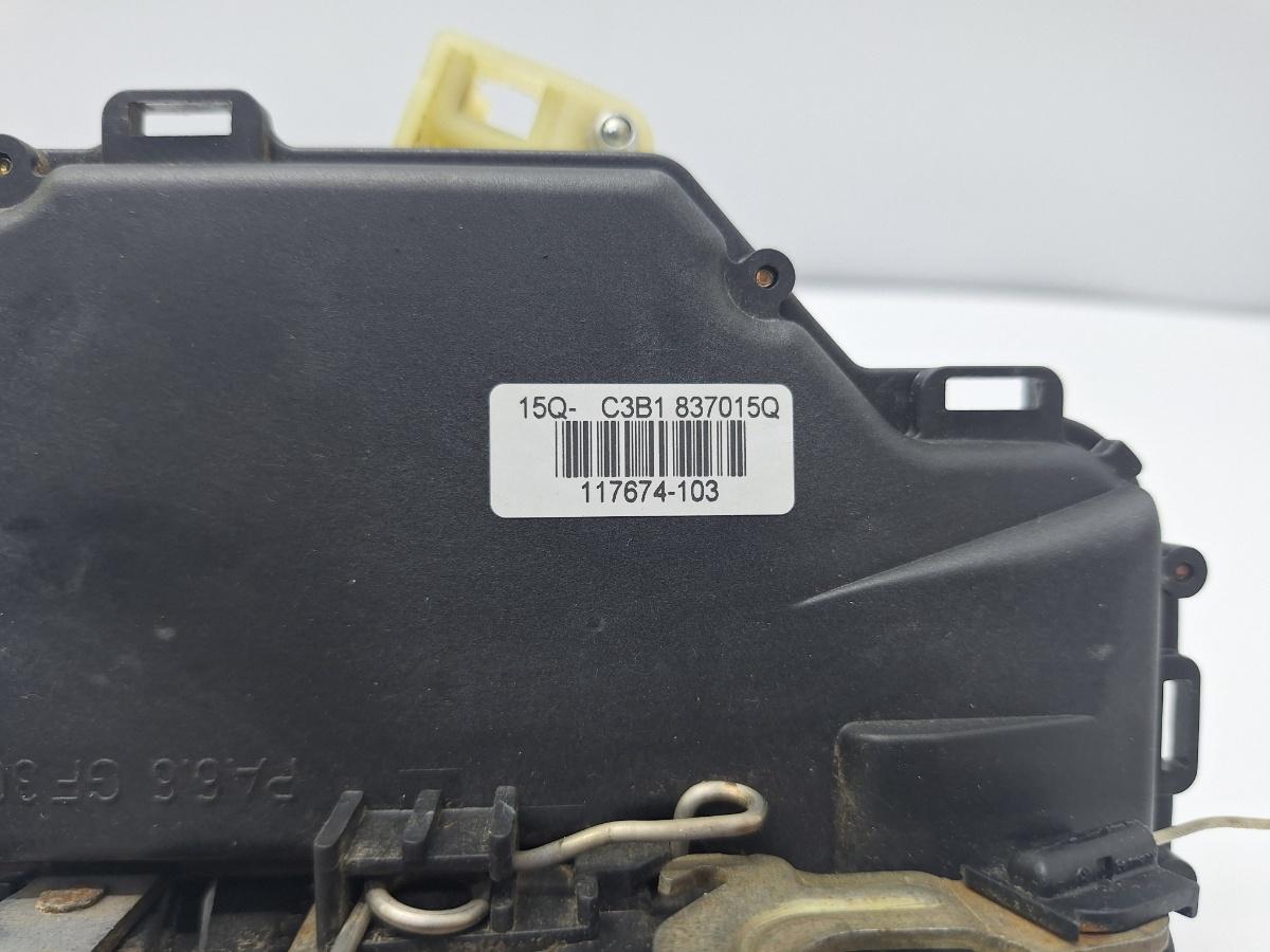 Broasca usa stanga fata VOLKSWAGEN GOLF IV Variant 1J5 1999 - 2006 1.9 TDI ATD, AXR 3B1837015Q