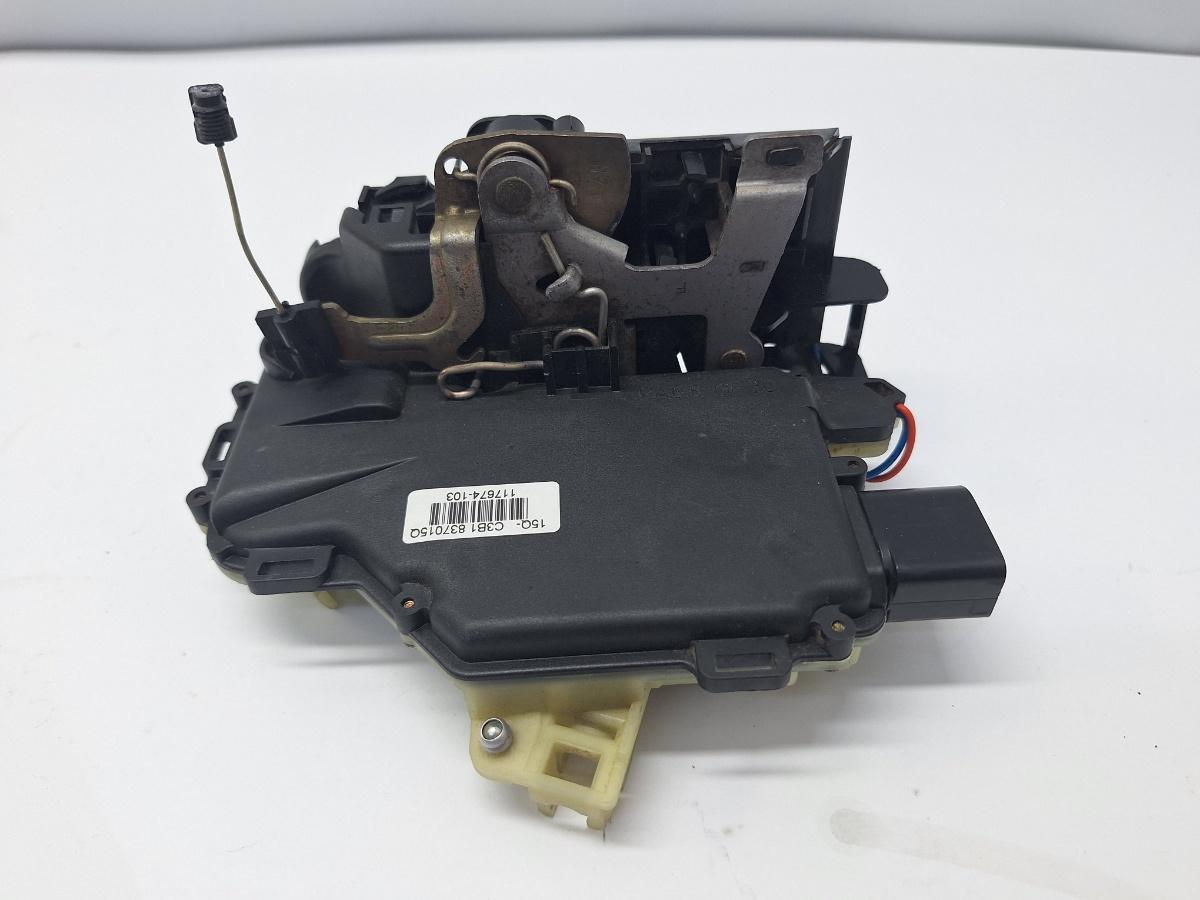 Broasca usa stanga fata VOLKSWAGEN GOLF IV Variant 1J5 1999 - 2006 1.9 TDI ATD, AXR 3B1837015Q