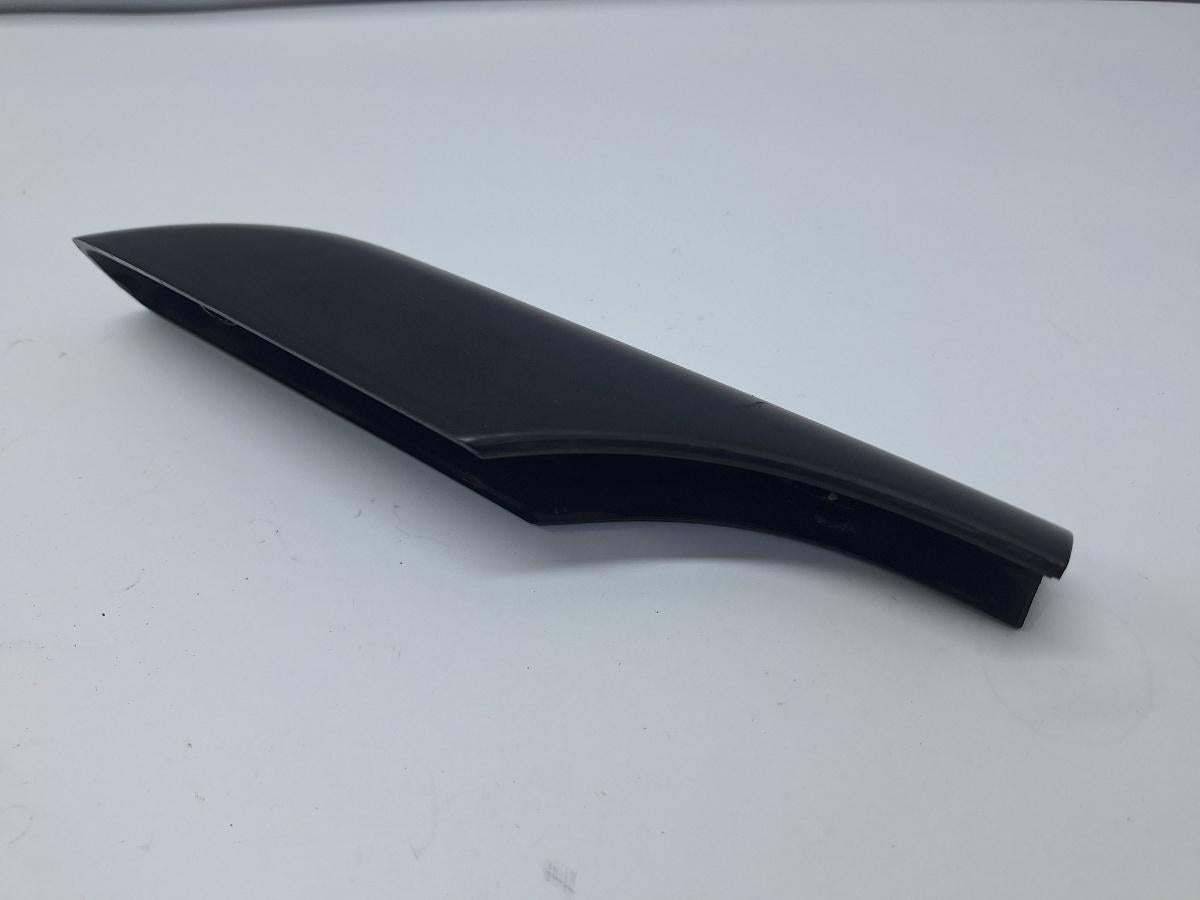 Capac sina bara acoperis dreapta spate VOLKSWAGEN GOLF IV Variant 1J5 1999 - 2006 1.9 TDI ATD, AXR 1J9860150B