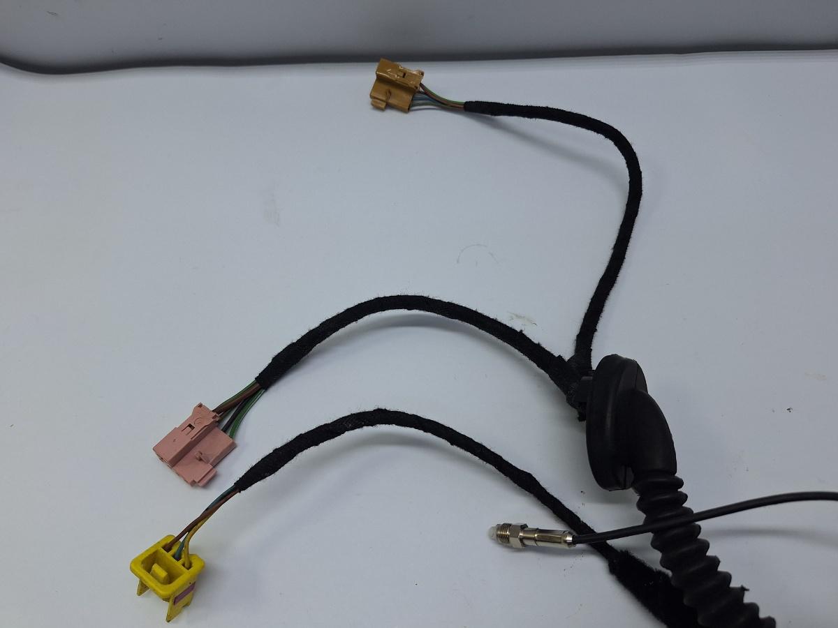 Instalatie cablaj haion dreapta spate VOLKSWAGEN GOLF IV 1J1 1997 - 2007, VOLKSWAGEN GOLF IV Variant 1J5 1999 - 2006 1.9 TDI ATD, AXR, VOLKSWAGEN JETTA V 1K2/1K5 2005 - 2010 1J9971147M
