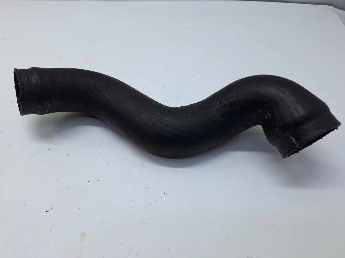Furtun intercooler AUDI A4 II 8E2, B6 2000 - 2005 1.9 TDI AVB, AUDI A4 III 8EC, B7 2004 - 2008 2.0 TDI BPW 8D0145828L