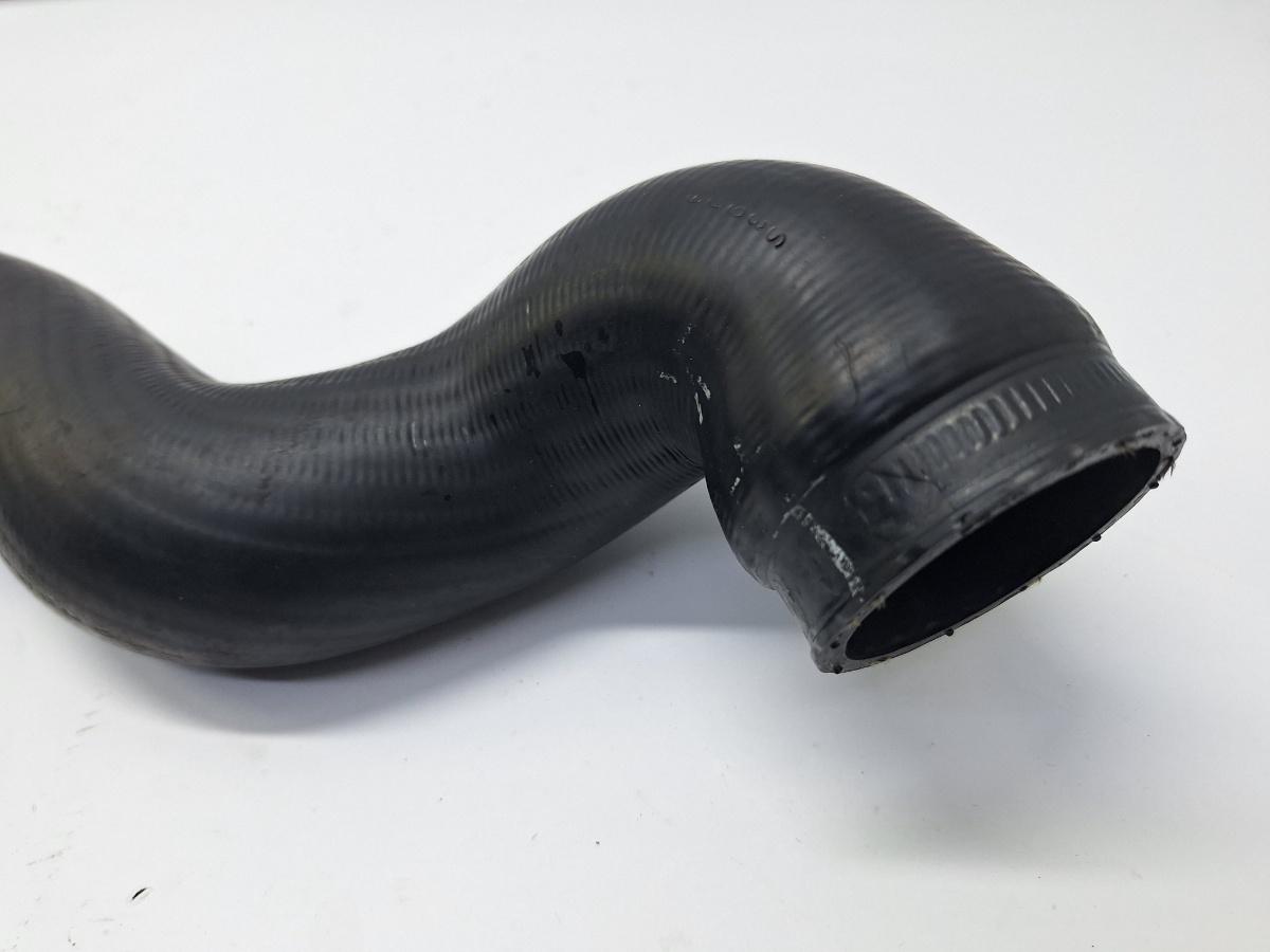 Furtun intercooler AUDI A4 II 8E2, B6 2000 - 2005 1.9 TDI AVB, AUDI A4 III 8EC, B7 2004 - 2008 2.0 TDI BPW 8D0145828L