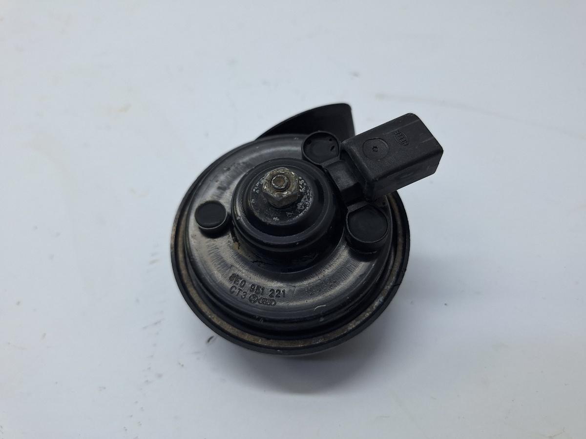 Claxon AUDI A4 II 8E2, B6 2000 - 2005 1.9 TDI AVB 8E0951221