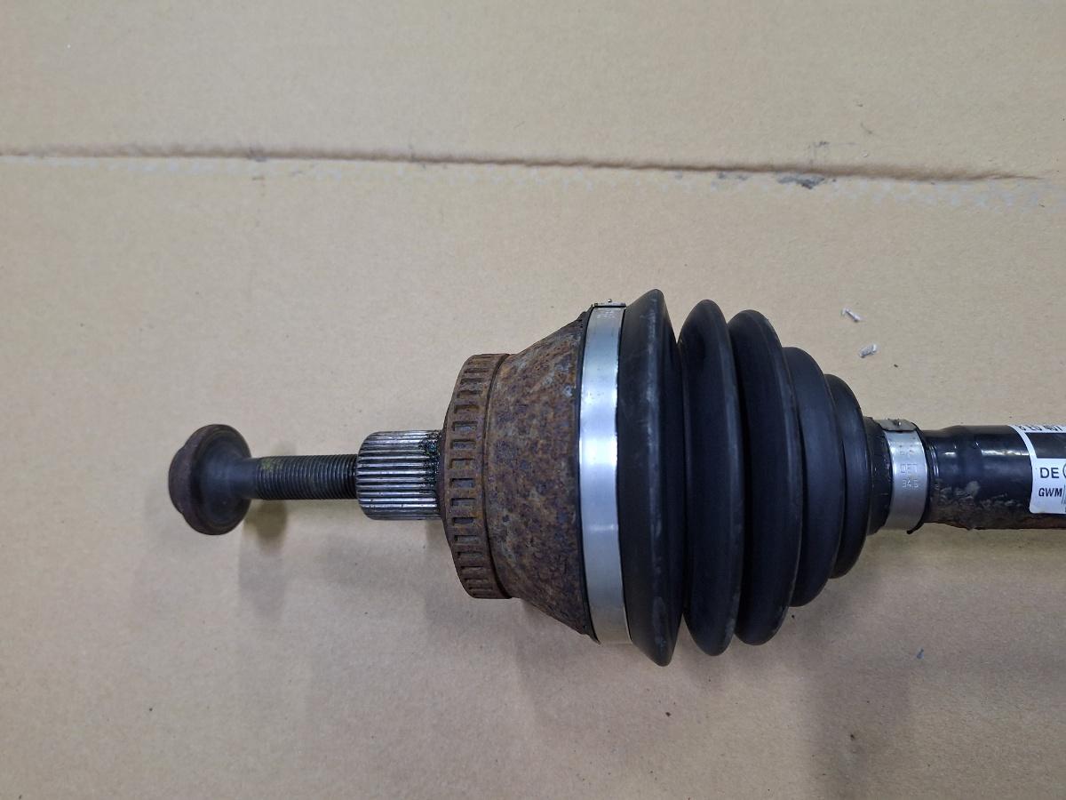 Planetara stanga fata AUDI A4 II 8E2, B6 2000 - 2005 1.9 TDI AVB 8E0407271S