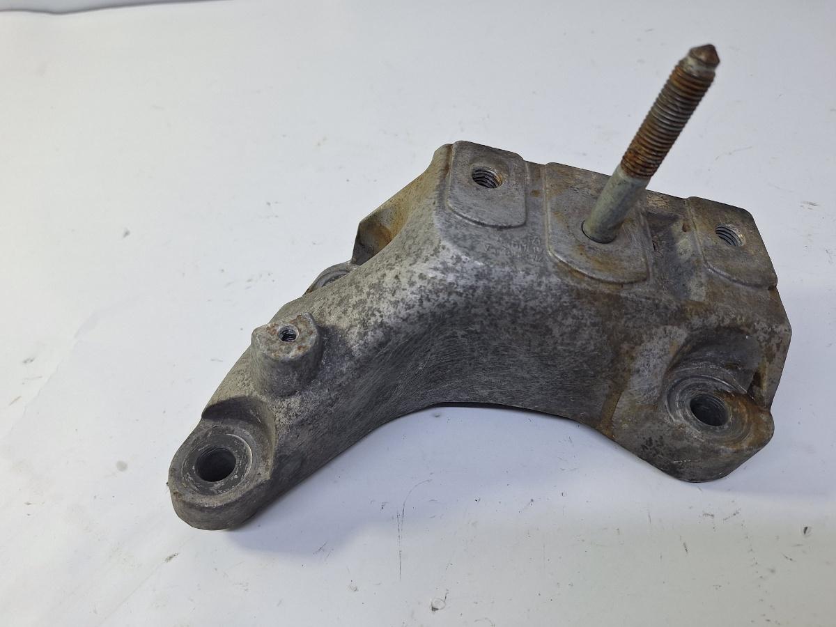 Suport tampon cutie de viteze VOLKSWAGEN SHARAN 7M8, 7M9, 7M6 1995 - 2010 1.9 TDI AUY, BVK 7M3199135A