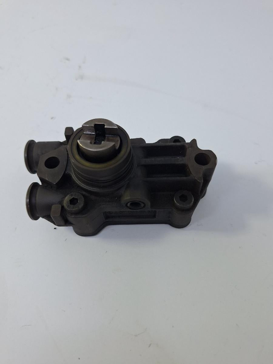 Pompa joasa presiune MERCEDES-BENZ E-CLASS W211 2002 - 2009, MERCEDES-BENZ VITO Box 638 1997 - 2003 A6110900350