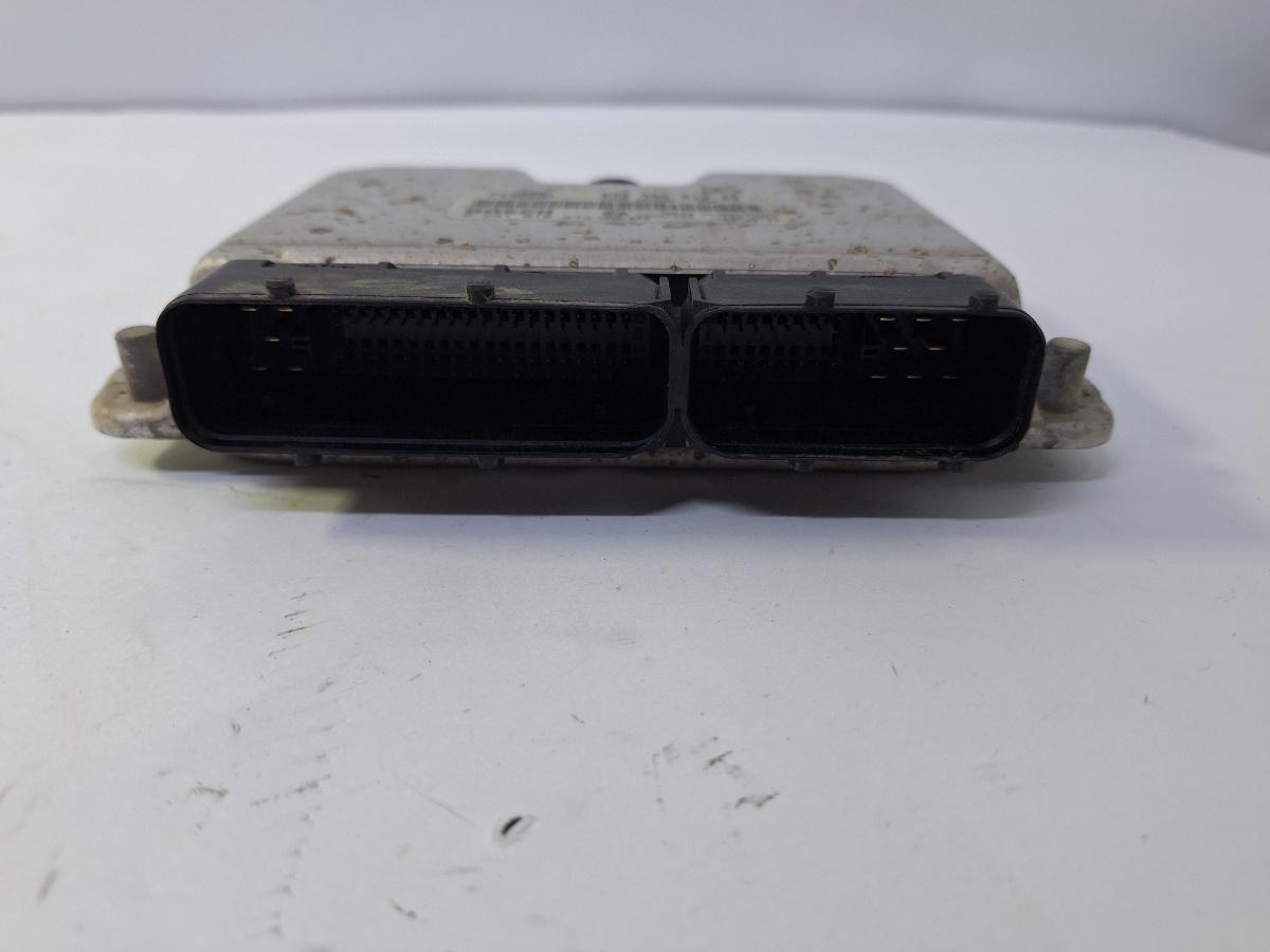 Calculator ECU motor VOLKSWAGEN GOLF IV Variant 1J5 1999 - 2006 1.9 SDI AQM BOSCH 0281010373 038906012DB