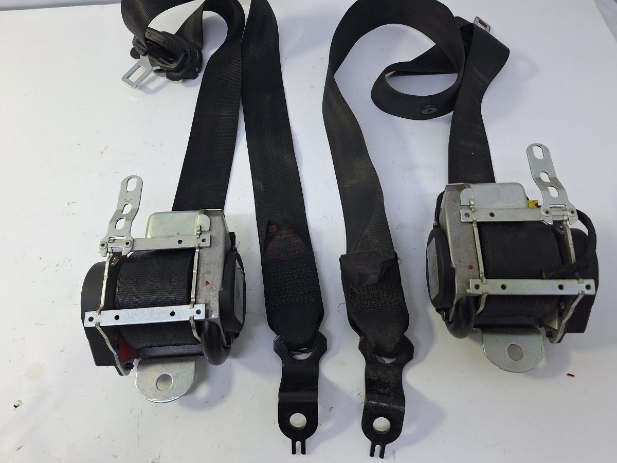 Set centuri de siguranta fata SEAT IBIZA IV 6L1 2002 - 2009 1.4 16V BBY, BKY 6L4857705L / 6L4857706L RAA
