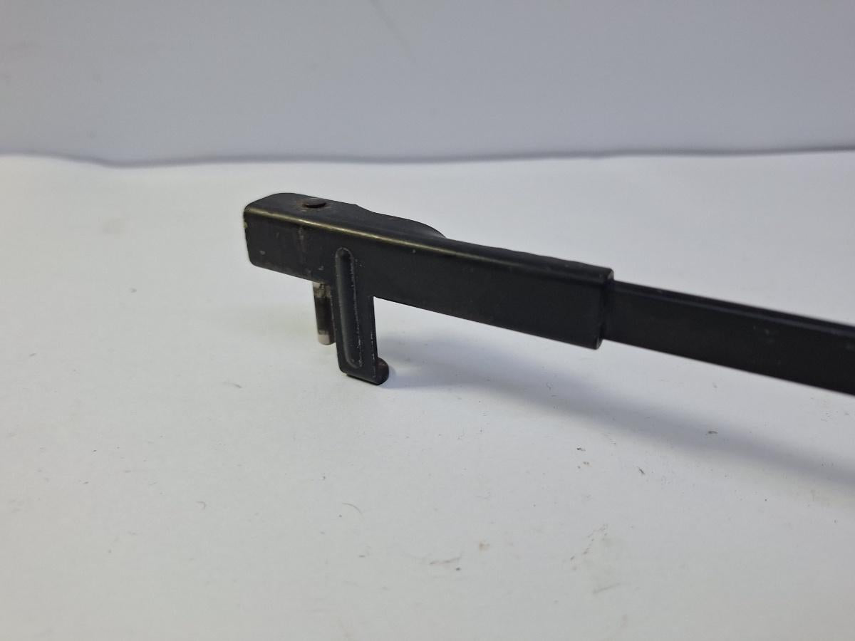 Brat stergator parbriz dreapta fata VOLKSWAGEN SHARAN 7M8, 7M9, 7M6 2006 - 2010 7M3955410B