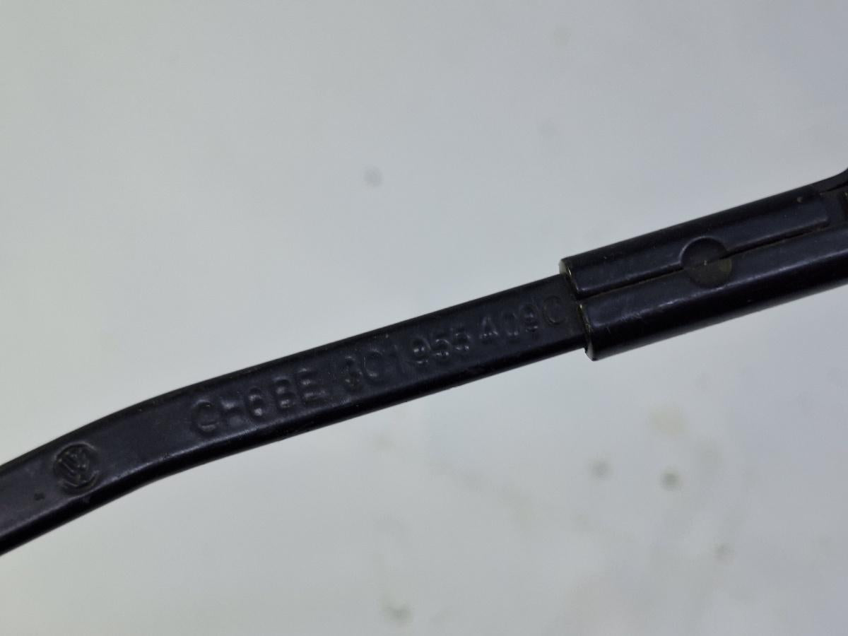 Brat stergator parbriz stanga VOLKSWAGEN PASSAT 3C2 2005 - 2010 2.0 TDI BMP 3C1955409C