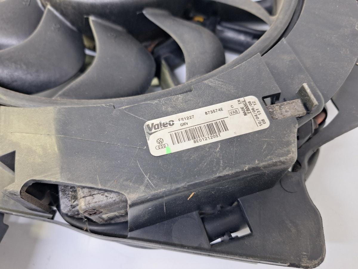 Ventilator AC cu carcasa AUDI A4 III Avant 8ED, B7 2004 - 2008 2.5 TDI BDG 8E0121205T