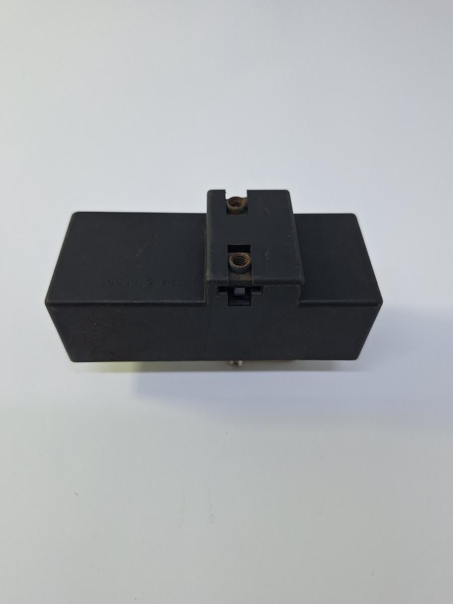 Releu ventilator lichid de racire VOLKSWAGEN GOLF IV 1J1 1997 - 2007, VOLKSWAGEN GOLF IV Variant 1J5 1999 - 2006 1.9 TDI ATD, AXR 1J0919506Q