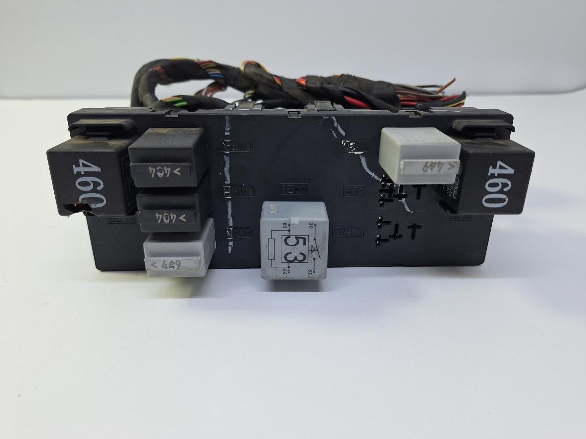 Modul de confort VOLKSWAGEN GOLF V Variant 1K5 2007 - 2009 3C8937049D