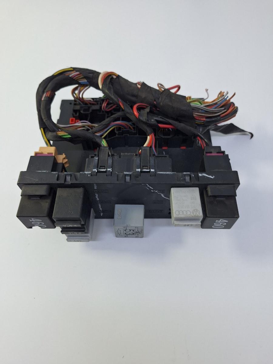 Modul de confort VOLKSWAGEN GOLF V Variant 1K5 2007 - 2009 3C8937049D
