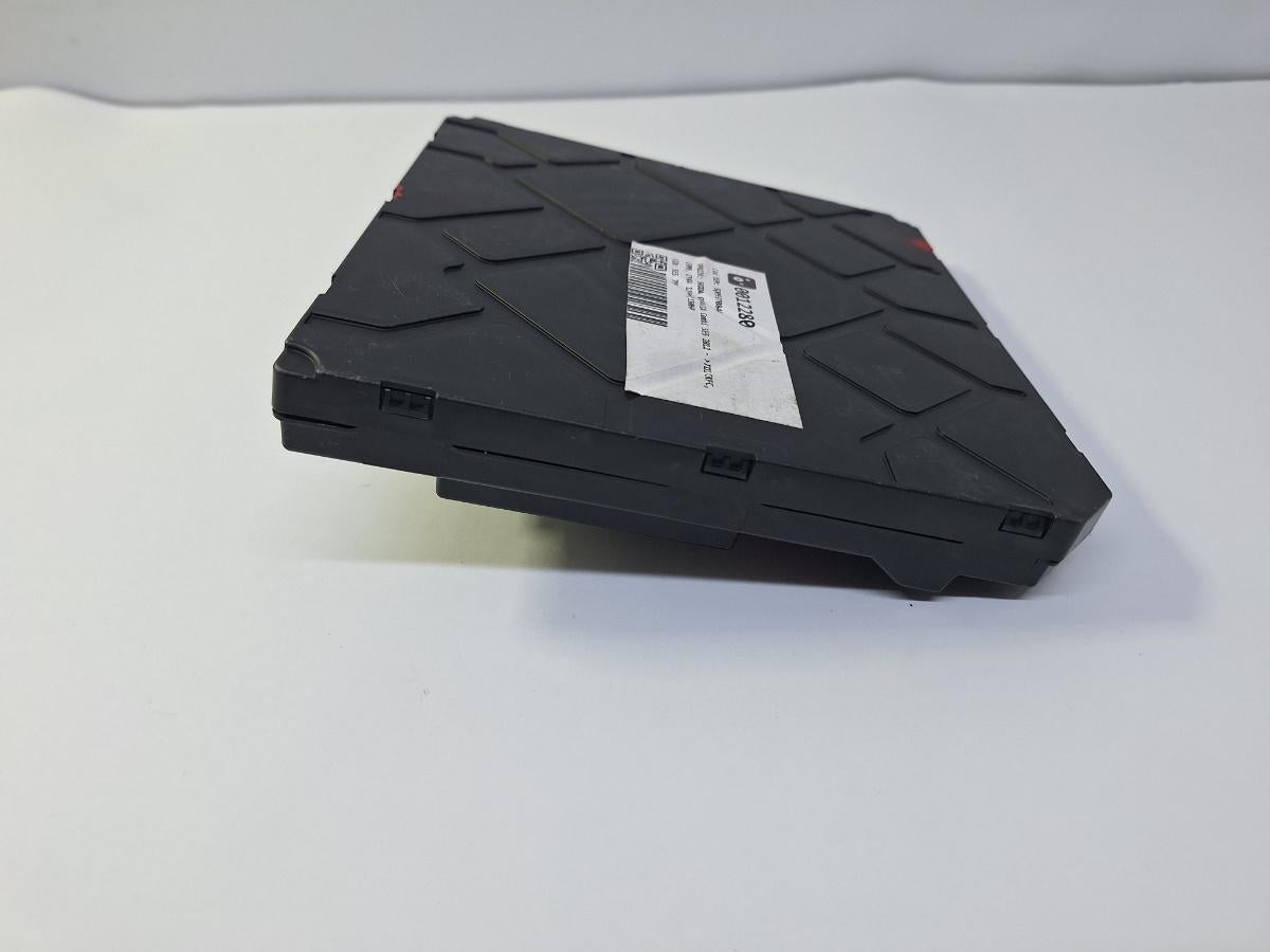 Modul de confort BCM VOLKSWAGEN GOLF VAN VII Variant BA5 2013 - 2017, SKODA OCTAVIA Combi 5E5 2012 -> 2.0 TDI CKFC, CRMB, CYKA 5Q0937084AA