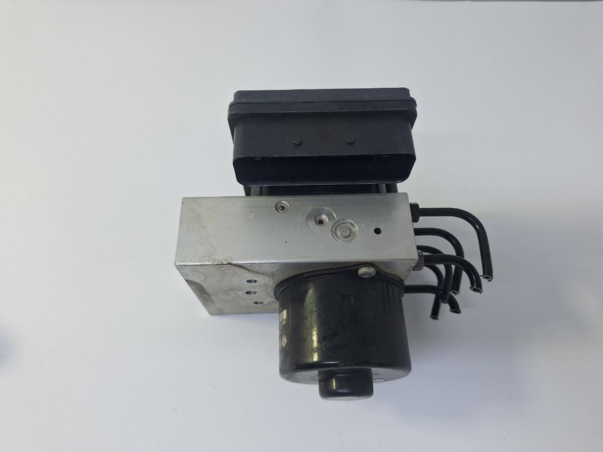 Modul pompa ABS VOLKSWAGEN TOUAREG 7LA, 7L6, 7L7 2002 - 2013 3.0 V6 TDI BKS, CATA 7L0614111H