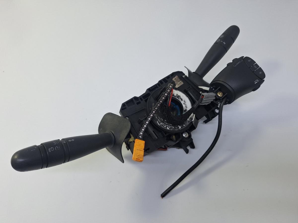 Maneta stergatoare lampa de semnalizare RENAULT THALIA I LB0/1/2_ 1998 -> 8200142395