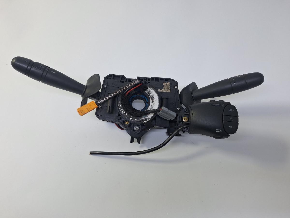 Maneta stergatoare lampa de semnalizare RENAULT THALIA I LB0/1/2_ 1998 -> 8200142395