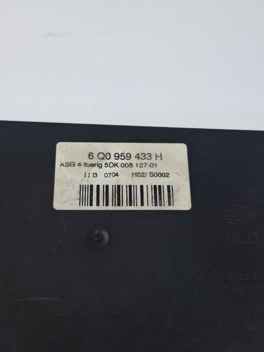 Modul de confort VOLKSWAGEN POLO 9N_ 2001 - 2012 1.4 16V AUA, BBY, BKY VAG 5DK008127-01 6Q0959433H