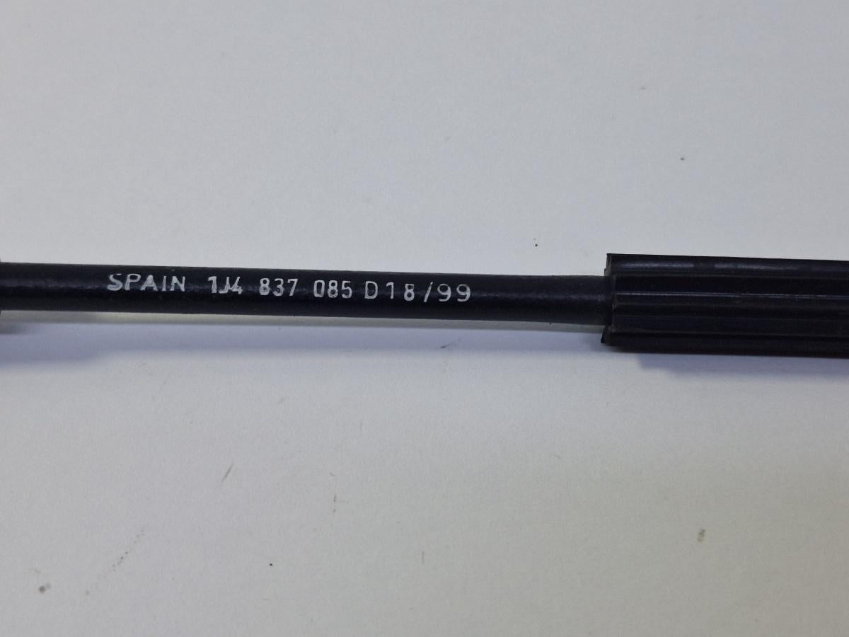 Cablu portiera fata VOLKSWAGEN GOLF IV 1J1 1997 - 2007 1.9 TDI AGR, ALH 1J4837085D