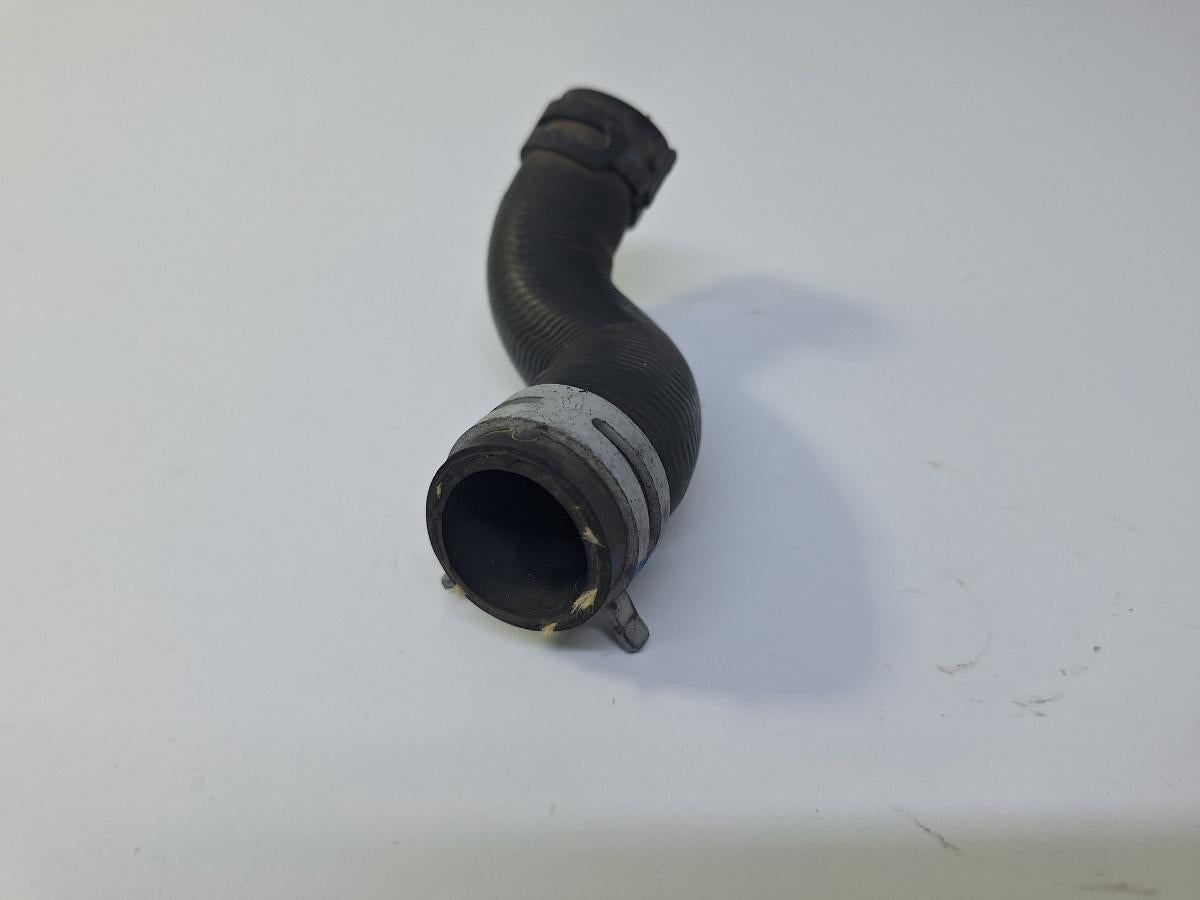 Furtun apa VOLKSWAGEN JETTA VI 162/163 2010 - 2018 2.0 TDI CLCA, CUUA, VOLKSWAGEN PASSAT Variant 3G5 2014 -> 2.0 TDI CRLB, DBGA, DFGA 5Q0122157AJ