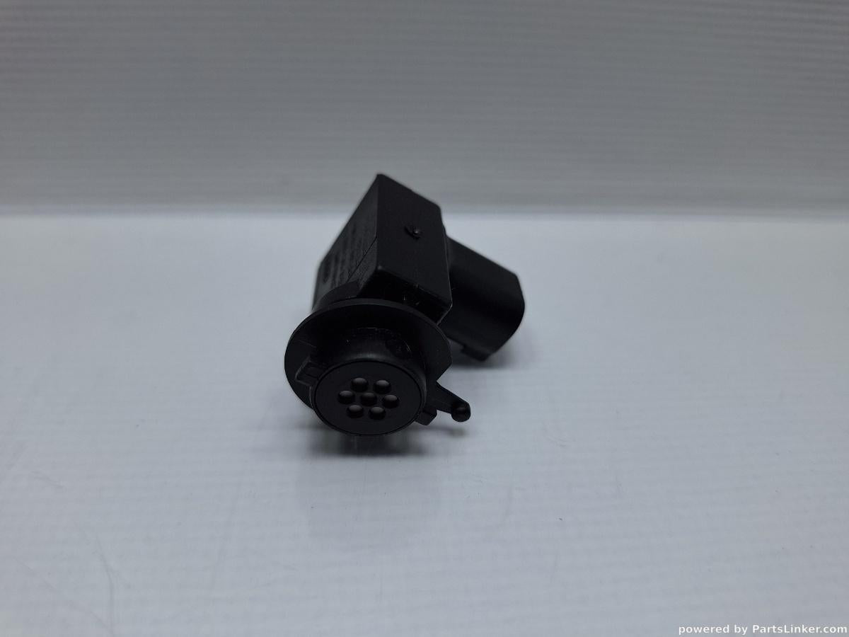 Senzor calitate aer AUDI A6 III Avant 4F5, C6 2005 - 2011 2.0 TDI BLB, BRE 4B0907659A