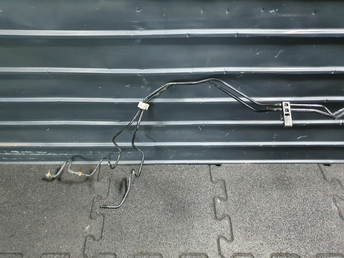 Conducte alimentare combustibil caroserie TOYOTA AYGO (_B1_) [ 2005 - NOW ] OEM 772510H010 / 77251-0H010